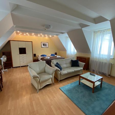 Hotel Penzion Le Monde Bardejov Esterno foto
