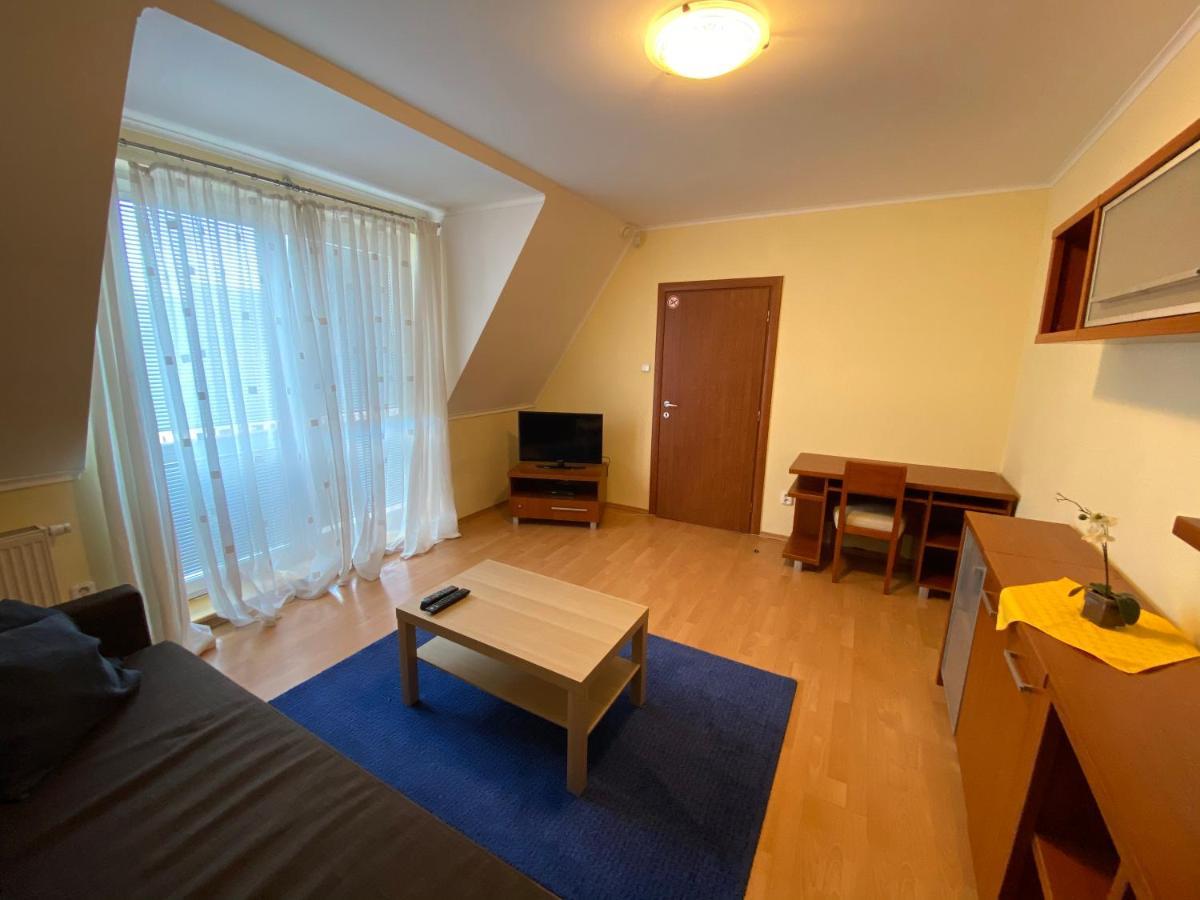 Hotel Penzion Le Monde Bardejov Esterno foto