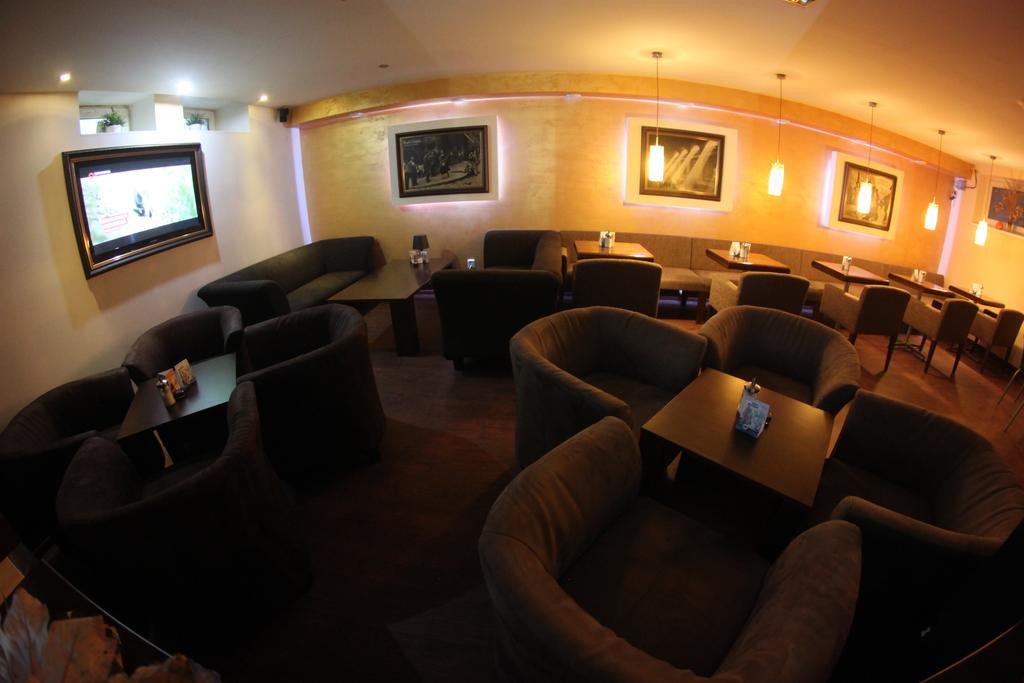 Hotel Penzion Le Monde Bardejov Esterno foto