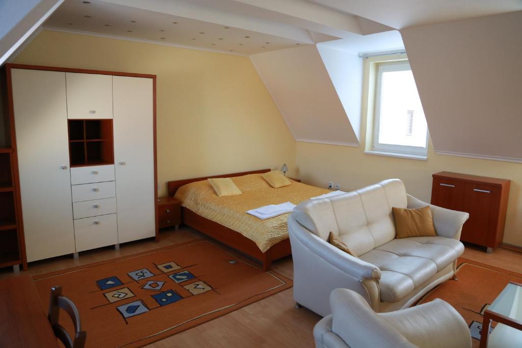 Hotel Penzion Le Monde Bardejov Esterno foto